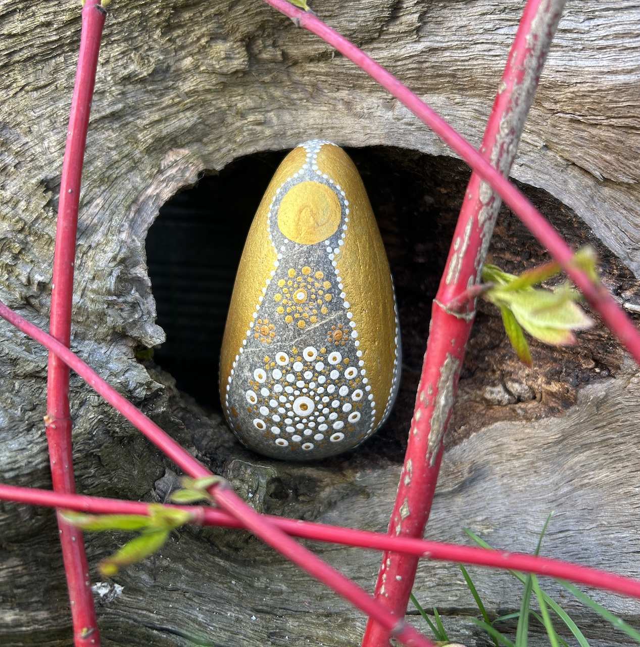 Bemalter Stein mit Engel