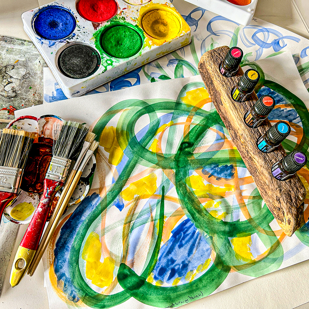 Bild, Pinsel, Farben und ätherische Öle